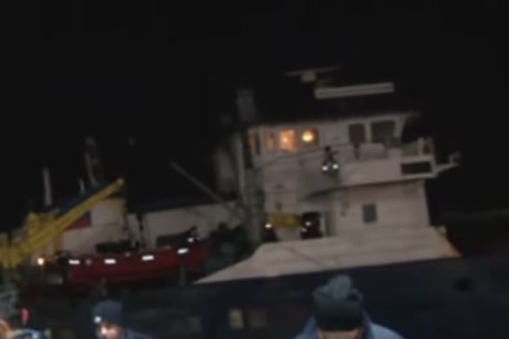 (VIDEO) NASUKAO SE RUSKI BROD U TURSKOJ: Obalska straža evakuiše posadu
