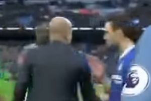 (VIDEO) NEVIĐENI ISPAD TRENERA SITIJA: Gvardiola odbio da se rukuje sa igračem koga je doveo u Barsu