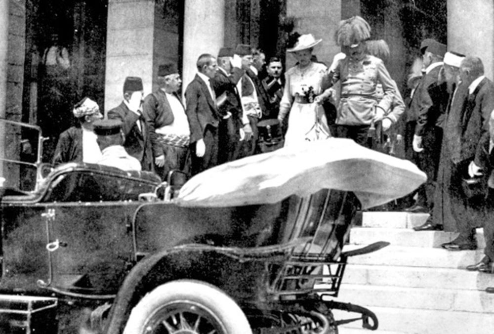 Franc Ferdinand i supruga kreću u poslednju vožnju