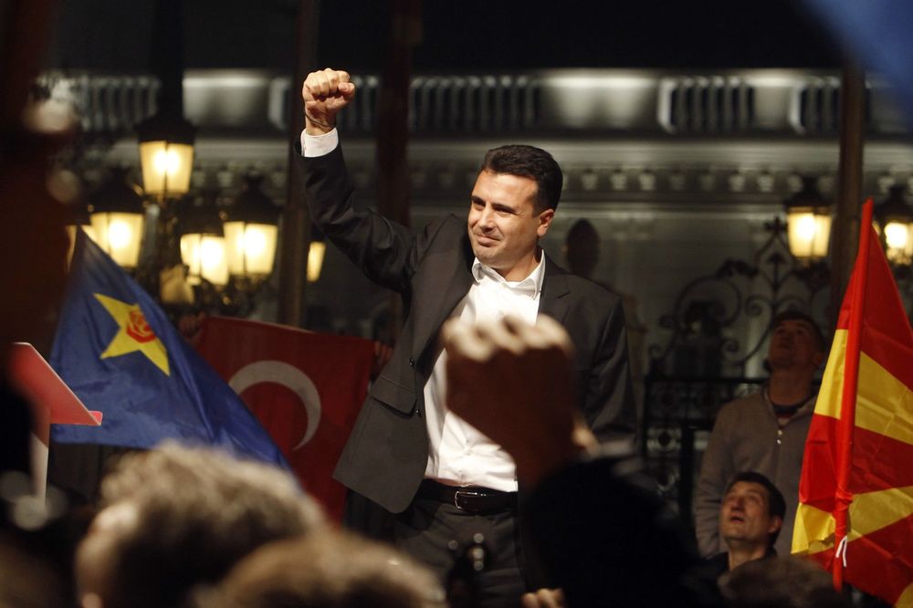 MAKEDONIJA POSLE IZBORA:  Zaev ubeđen da će formirati vladu, pozvao građane na mir!