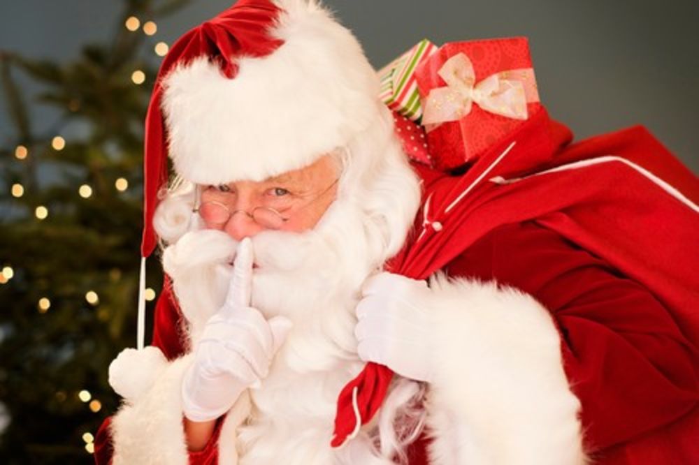NJEGOV POSAO JE NEKADA RADILA JEDNA KOZA: Sulude činjenice o Deda Mrazu koje niste znali