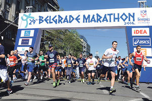 (KURIR TV) SPORTSKI PRAZNIK U BEOGRADU: Kurir sa 15 kamera prenosi ceo tok 30. Beogradskog maratona
