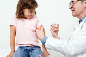 VAKCINA SPREČAVA: Od sledeće godine počinje vakcinacija dece protiv raka grlića materice