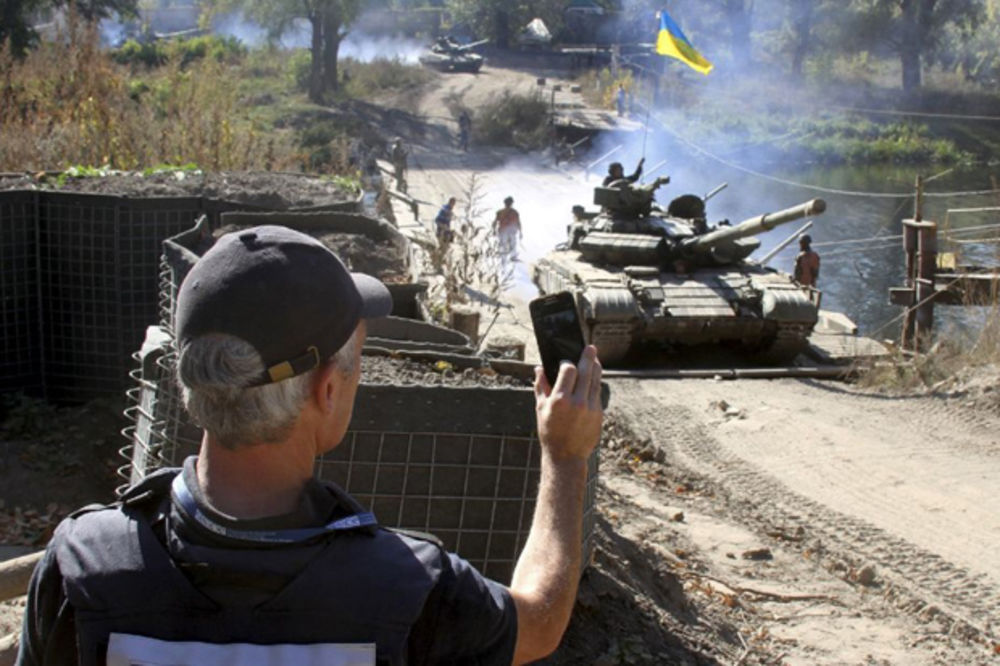(FOTO, VIDEO) BUDUĆNOST RATOVANJA Evo kako su Rusi upali u sistem ukrajinske artiljerije