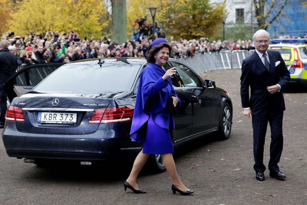 BAKSUZNI ROĐENDAN: Švedska kraljica umesto na proslavi završila u bolnici
