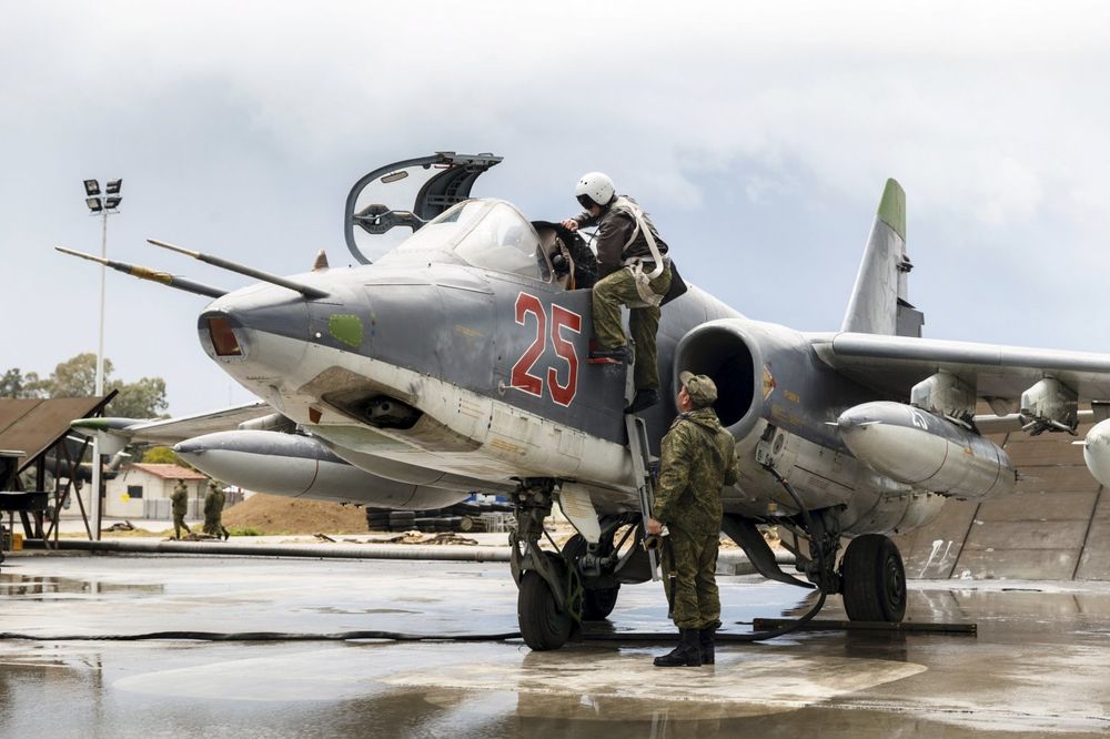 VEĆ VRAĆENO ŠEST SUHOJA: Rusija počela da povlači vazduhoplovne snage iz Sirije