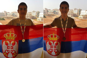 BOGDAN I NOVAK SU PONOS CELE SRBIJE Blizanci iz Niša osvojili 2 medalje na Olimpijadi iz ASTRONOMIJE