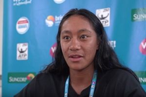 (VIDEO) HOĆE DA IGRA KAO MUŠKARAC: Ovo je australijska teniserka koja je ušla u istoriju