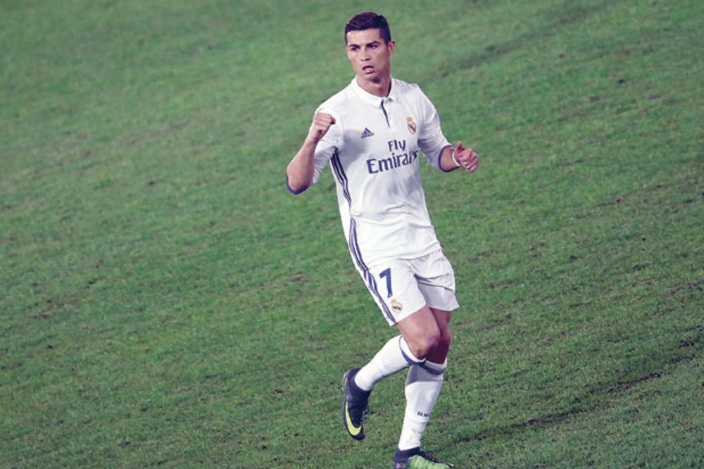 PORTUGALAC SVE NADMAŠIO: Evo zašto je Kristijano Ronaldo ušao u istoriju