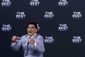 SKANDAL! Maradona se posvađao sa ženom, reagovala policija!