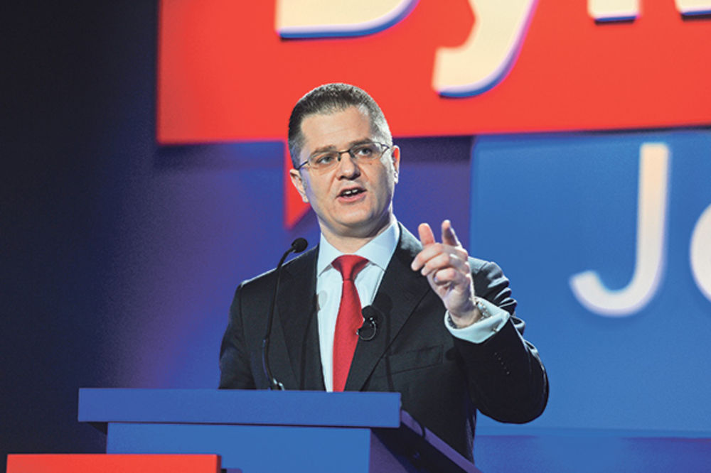 VUK JEREMIĆ: Svako ko ne izađe na izbore daje glas Vučiću