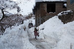 LAVINE U AVGANISTANU NOSE SVE PRED SOBOM: Broj poginulih se popeo na 191, mnogi još uvek zarobljeni!