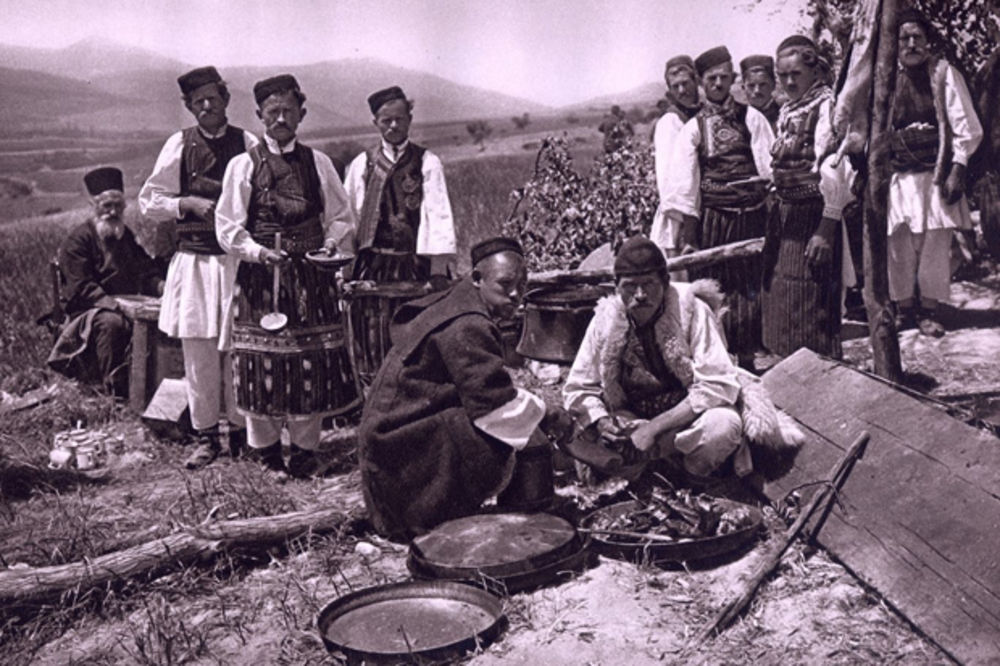 PUTOVANJE KROZ KRALJEVINU JUGOSLAVIJU: Prošetajte mističnim svetom 1920ih godina (FOTO)