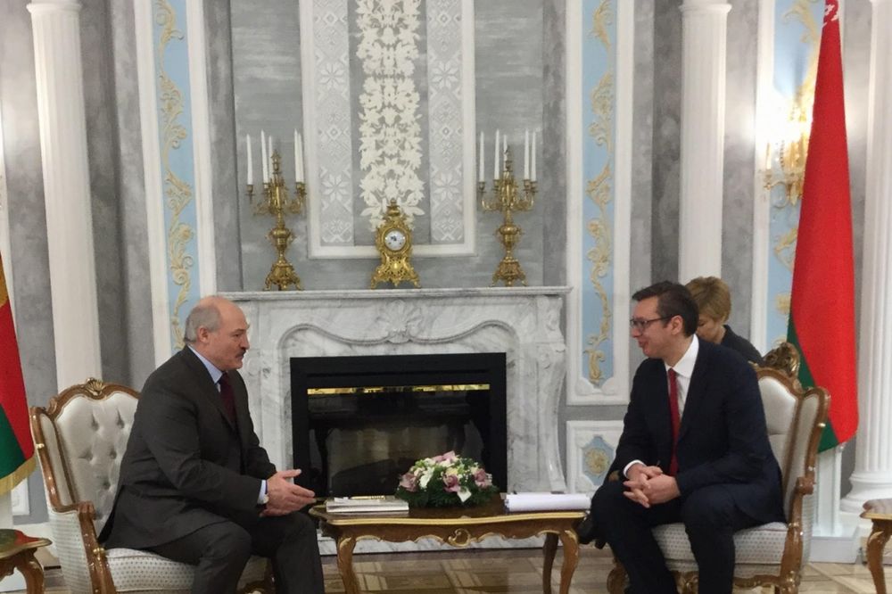 PREMIJER NASTAVLJA POSETU MINSKU: Vučić se sastao sa beloruskim predsednikom Lukašenkom