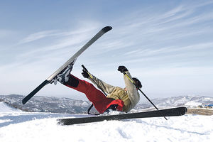 PREVARA: Nasankani skijaši, zdravstveno osiguranje ne pokriva povrede na skijanju