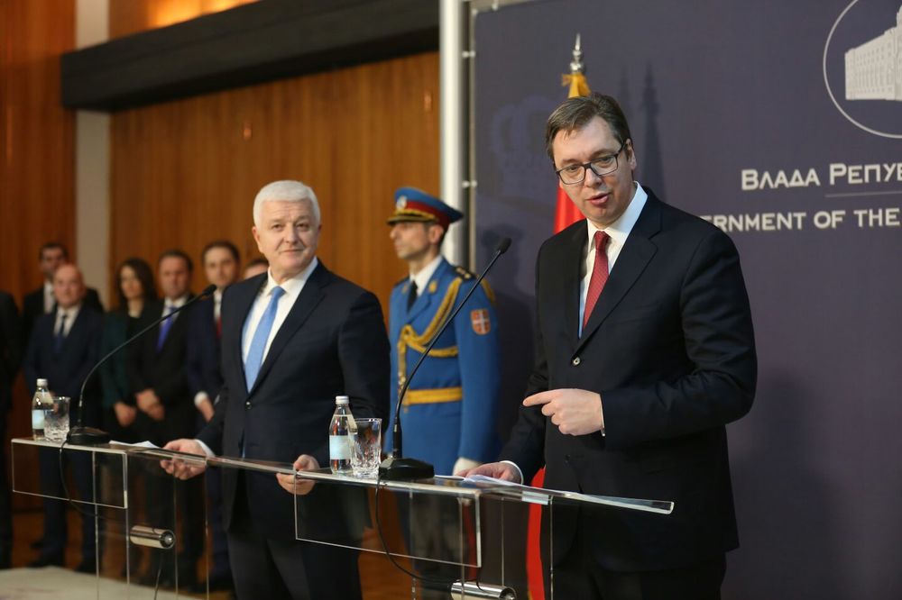 VLADA CRNE GORE: Marković nije obećao da će voditi računa o interesima Srbije!