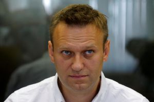(VIDEO) POKRAO IMOVINU IZ FIRME: Navaljni osuđen na 5 godina uslovno za proneveru!