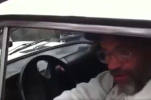 (VIDEO) LOBIRAO PROTIV PUTINA, ALI NIJE RAČUNAO NA NAROD: Reakcija na ulici bila je VEOMA BURNA!