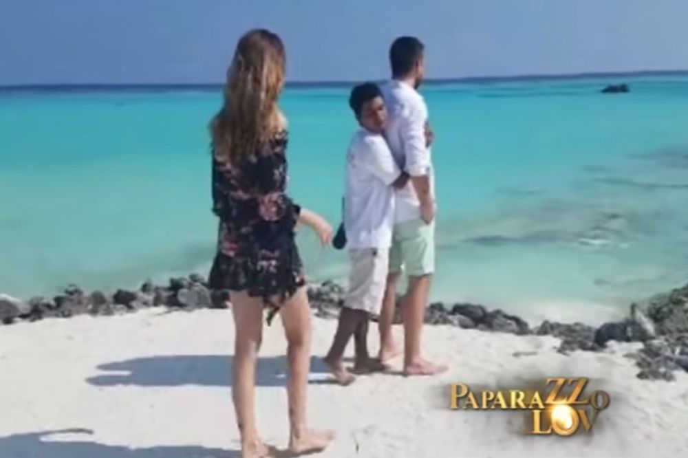 (VIDEO) ISPIPAO VODITELJA NA MALDIVIMA: Nepoznati muškarac grlio Ognjena Amidžića pred suprugom!