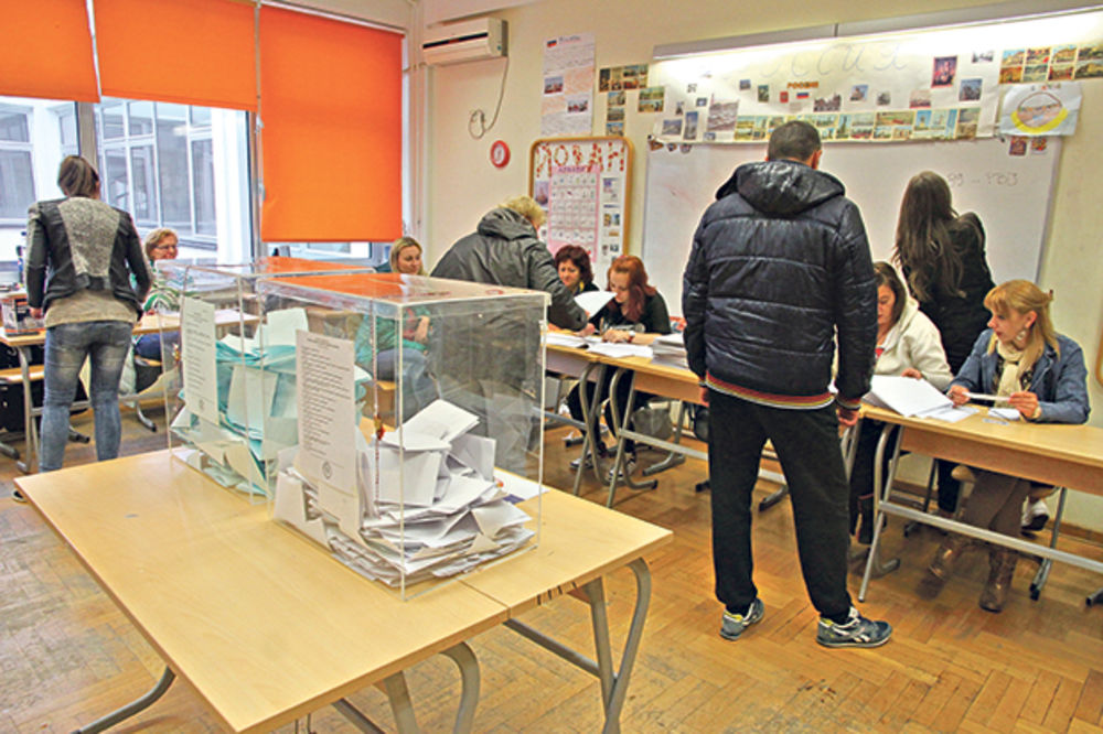 RIK PODVUKAO CRTU: U Srbiji 6.724.949 birača ima pravo glasa