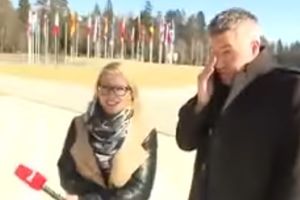 (VIDEO) BLAM PRED KAMERAMA: Slovenačkog funkcionera novinarka uhvatila u TOTALNOM NEZNANJU!