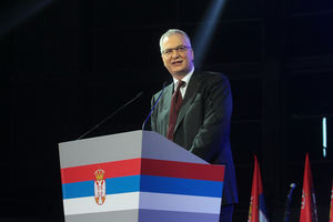 ŠUTANOVAC: Srbija se raspada zbog onih koji su danas na vlasti