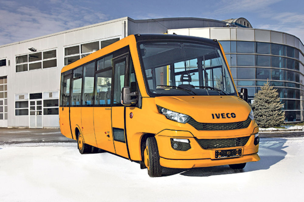 PREVOZ DECE: Žuti školski autobusi prvi put u prestonici
