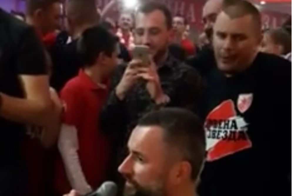 (VIDEO) DELIJE U TRANSU: Gurović uzeo mikrofon i zapevao četničku pesmu!