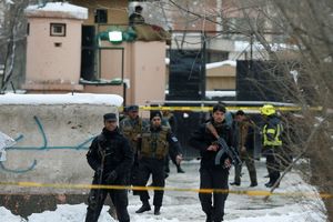 POLICAJAC UBIO 13 KOLEGA U AVGANISTANU: Pokupio njihovo oružje, pa pobegao da se pridruži talibanima
