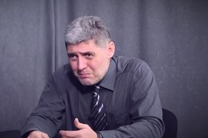 (VIDEO) JEZIVA PORUKA ZVEZDI I PARTIZANU: Evo šta im je rekao kontroverzni profesor Petrović