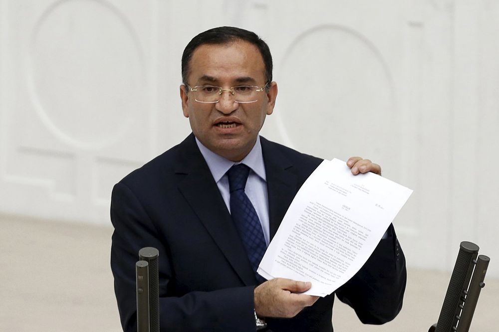 TURSKI MINISTAR BESAN JER MU NEMCI NE DAJU DA MITINGUJE: Otkazao sastanak sa kolegom u Berlinu