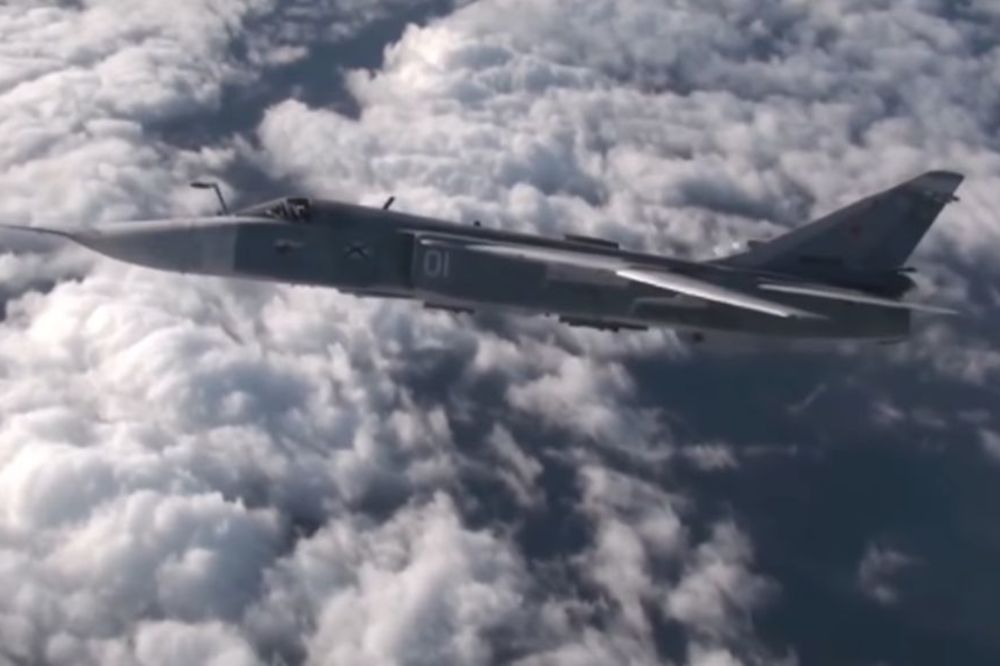 VEĆ 45 GODINA PONOS RUSKE AVIJACIJE: Evo kako izgledaju suludo hrabri manevri hipersoničnog Su-24