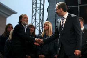 DRAŠKOVIĆ PODRŽAVA AKTUELNOG PREMIJERA: Vučić otvara evropska, a ne ratna poglavlja
