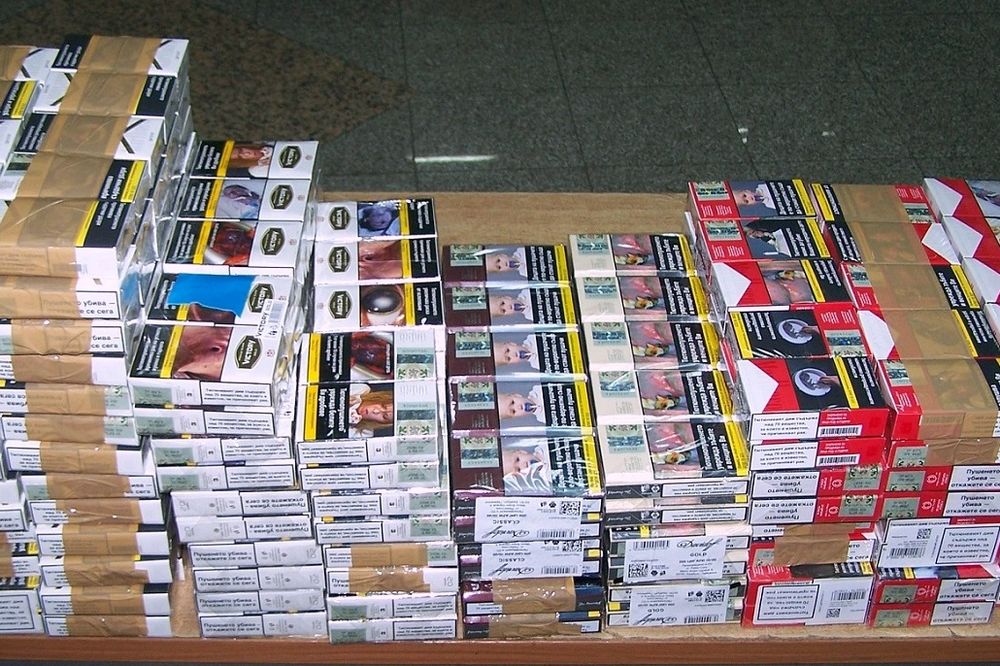 SA MAKEDONSKIM I BUGARSKIM MARKICAMA: 50 boksova cigareta zaplenjeno na Gradini i Preševu
