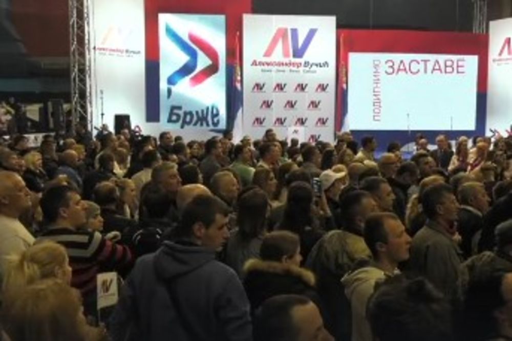 UŽIVO KURIR TV:  Vučić nastavio kampanju u Leskovcu