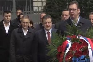 ODALI POČAST: Članovi Vlade Srbije položili venac na mestu ubistva Zorana Đinđića
