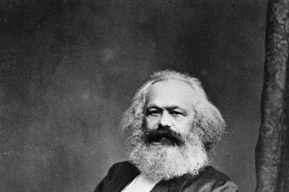NJEGOV DUH I DALJE ŽIVI Rodno mesto Karla Marksa prihvatilo na poklon kineski spomenik oca komunizma