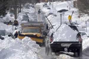 (VIDEO) ŠKOLE ZATVORENE, LETOVI OTKAZANI: Vanredno stanje u Americi zbog stravične snežne oluje