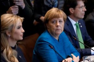 (VIDEO) NJEN POGLED SVE GOVORI: Merkelova merkala Trampovu ćerku!