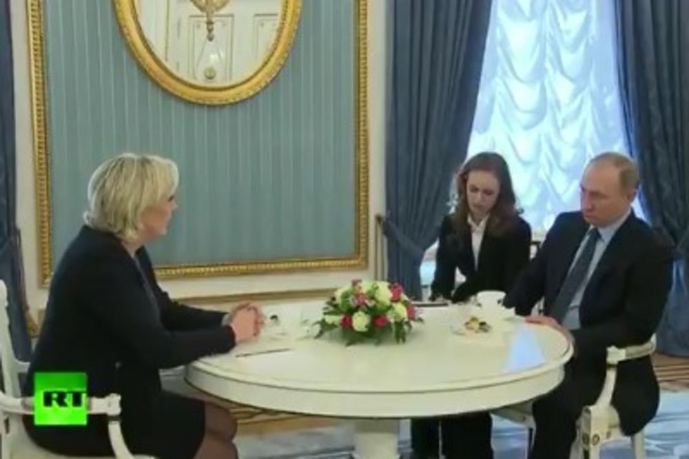 (VIDEO) PUTIN PRIMIO MARIN LE PEN: Rusija nema nameru da se meša u francuske izbore