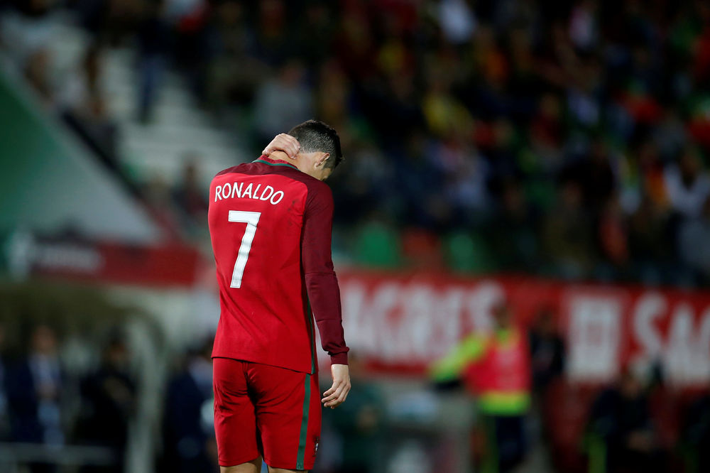 (VIDEO) KRISTIJANO U ŠOKU: Portugal u Ronaldovom rodnom gradu vodio 2:0, pa izgubio od Švedske