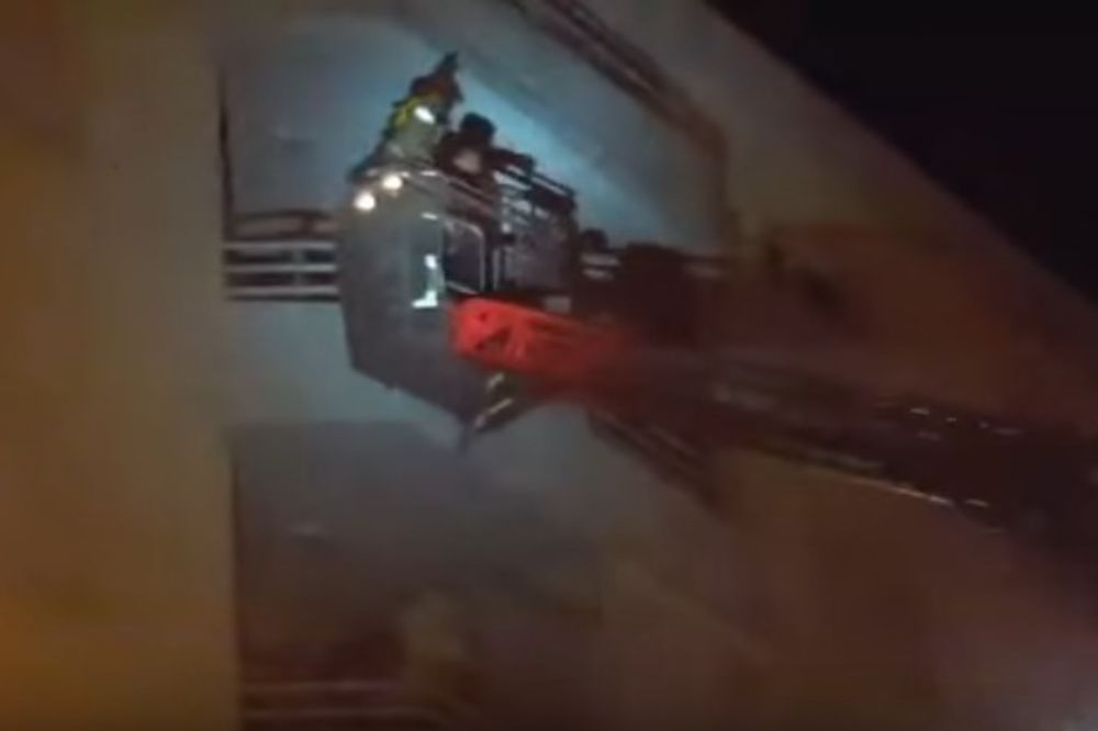 (VIDEO) DRAMA U PODGORICI: Bežao od požara, pa preskakao terase