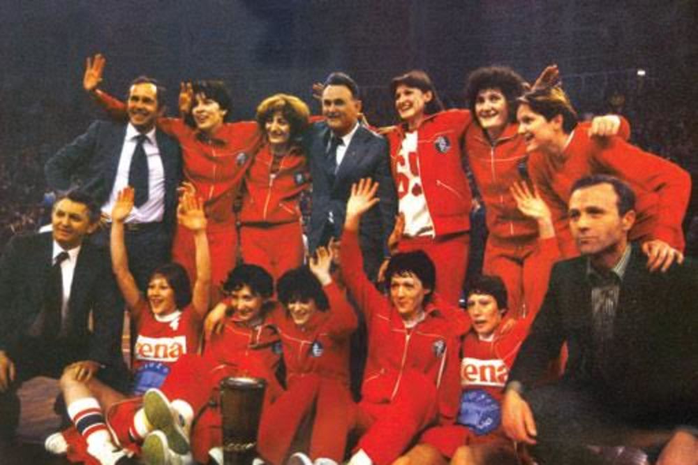 CRVENO-BELE POKORILE EVROPU: Pre 38 godina košarkašice Zvezde su postale šampionke kontinenta