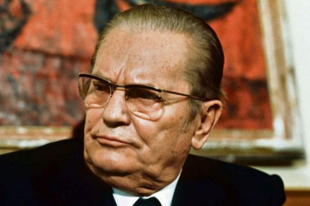 (FOTO) ŠOKANTNO OTKRIĆE: Josip Broz Tito je ZASLUŽAN za karijeru OVE PEVAČICE!