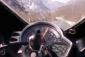 (VIDEO) UBICA NA PUTU: Od Mostara do Jablanice stigao za 17 minuta, vozio i više od 250 na sat!