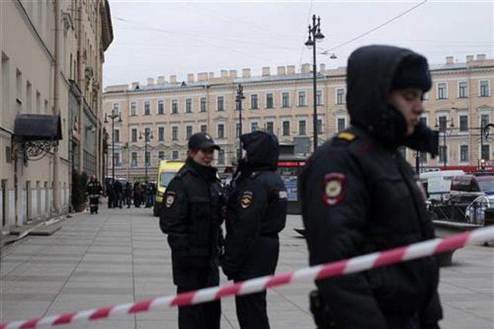 SPREČEN TERORISTIČKI NAPAD U RUSIJI: U Sankt Peterburgu uhapšen migrant iz Centralne Azije, planirao horor na javnim mestima