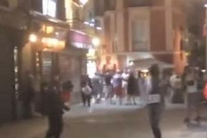 (VIDEO) ENGLEZI NAPRAVILI HAOS U MADRIDU: Navijači Lestera se tukli sa španskom policijom