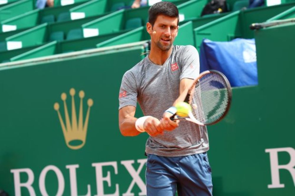 (VIDEO) NOLE DOŠAO NA TRENING BICIKLOM, A ONDA JE DOŽIVEO ŠOK: Đokovića pretresli do gole kože