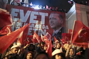 (FOTO,VIDEO) TURSKA DOBILA NOVOG SULTANA? Erdogan proglasio POBEDU, postaje APSOLUTNI VLADAR Turske