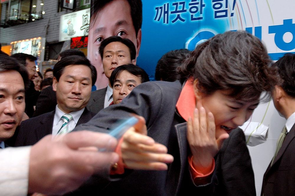 ZBOG OVOGA MOŽE NA DOŽIVOTNU: Bivša predsednica Južne Koreje optužena za korupciju